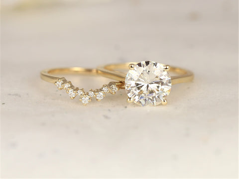 2.70cts Esther 9mm & Remy 14kt Gold Moissanite Diamond Round Solitaire Bridal Set - Rosados Box
