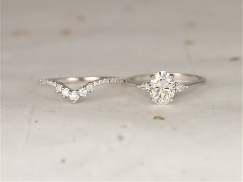 1.50cts Petite Emery 8x6mm & Aldis 14kt Moissanite Diamond Art Deco Oval Bridal Set - Rosados Box