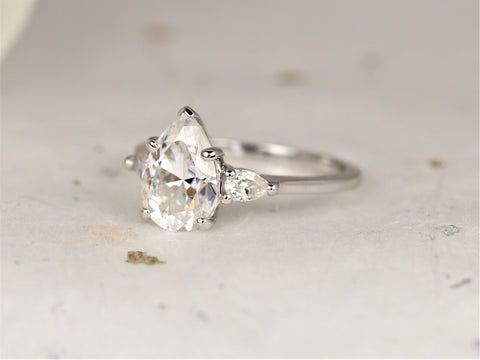 2cts Essie 10x7mm 14kt Gold Moissanite Diamond Three Stone Pear Engagement Ring,Pear 3 Stone Ring,Moissanite Ring,Pear Ring,Anniversary Gift