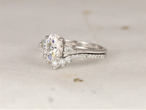 1.50cts Petite Emery 8x6mm & Aldis 14kt Moissanite Diamond Art Deco Oval Bridal Set - Rosados Box