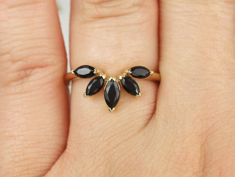 Cardi 14kt Gold Marquise Black Onyx Nesting Ring - Rosados Box