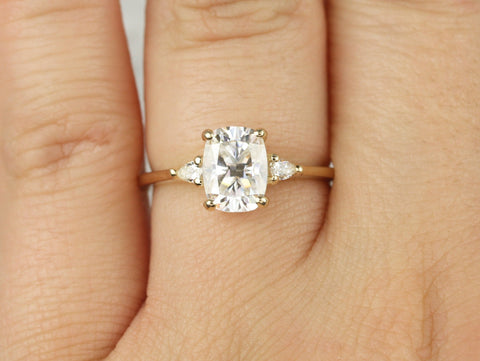 1.50cts Petite Ellis 8x6mm 14kt Solid Gold Moissanite Diamond Elongated Cushion 3 Stone Ring - Rosados Box