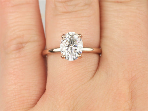 2ct Skylar 9x7mm 14kt Gold Moissanite Diamond Scarf Halo Solitaire Ring - Rosados Box