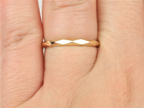 Harley 14kt Solid Checker Board Diamond Cut Dainty Wedding Ring - Rosados Box