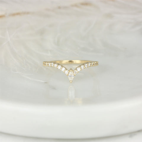 Kristen 14kt Gold Diamond Unique Chevron Ring - Rosados Box