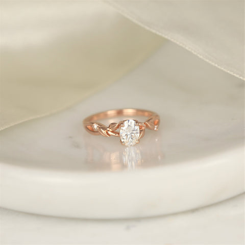 1ct Fern 7x5mm 14kt Rose Gold Moissanite Diamond Leaves Crossover Oval Solitaire Ring - Rosados Box