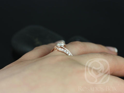 0.60ct Odala 5.5mm 14kt Gold Moissanite Diamonds Pave Bypass Twisted Round Engagement Ring - Rosados Box