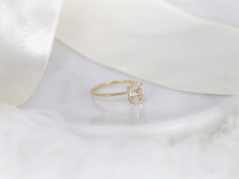 1.77ct Ready to Ship Layla 14kt Gold Butter Champagne Sapphire Minimalist Oval Solitaire Ring - Rosados Box