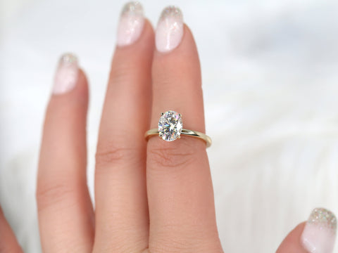 2ct Dakota 2MM 9x7mm 14kt Gold Moissanite Oval Solitaire Ring - Rosados Box