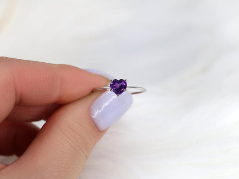Ultra Petite Heartley 14kt Gold Purple Amethyst Heart Ring - Rosados Box