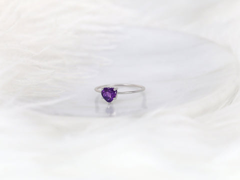 Ultra Petite Heartley 14kt Gold Purple Amethyst Heart Ring - Rosados Box