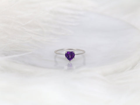 Ultra Petite Heartley 14kt Gold Purple Amethyst Heart Ring - Rosados Box