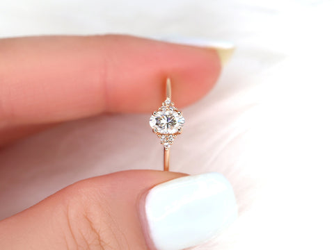 0.50ct Juniper 6x4mm 14kt Gold Moissanite Diamond Oval Cluster Ring - Rosados Box