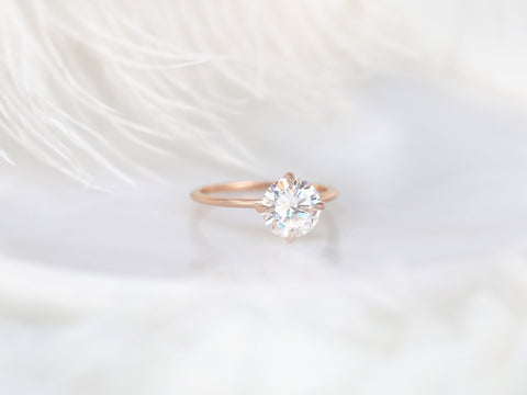 2ct Rowan 8mm 14kt Gold Moissanite Kite Set Round Solitaire Ring - Rosados Box