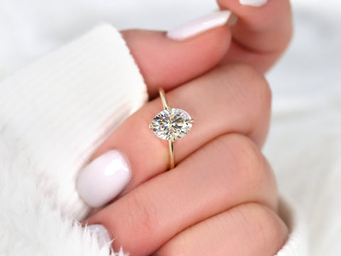 2ct Rosalita 9x7mm 14kt Gold Moissanite Talon Prong Oval Solitaire Ring - Rosados Box