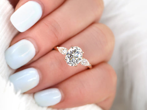 2ct Enya 9x7mm 14kt Rose Gold Moissanite Diamond 3 Stone Oval Engagement Ring,Three Stone Oval Ring,Unique Oval Ring,Anniversary Gift