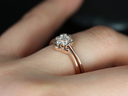 Ready to Ship Daisy 14kt Rose Gold Diamond WITHOUT Milgrain Flower Cluster Bridal Set - Rosados Box