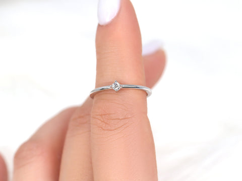 Uno 14kt White Gold Diamond Ring - Rosados Box