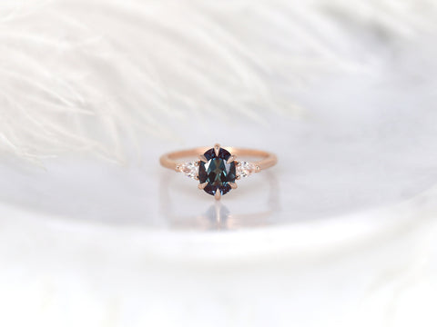 Kinsley 8x6mm 14kt Gold Alexandrite Diamonds Three Stone Oval Ring - Rosados Box