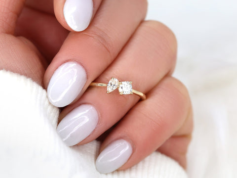 0.50ct Gemella 5x3mm + 4mm 14kt Gold Diamond Toi Et Moi Ring - Rosados Box