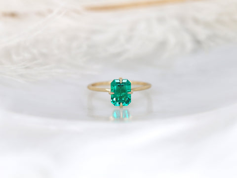Ruth 8x6mm 14kt Gold Green Emerald Talon Prong Emerald Cut Solitaire Ring - Rosados Box