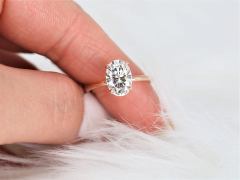 2.50ct Dakota 10x7mm 14kt Gold Moissanite 4 Prong Oval Engagement Ring - Rosados Box