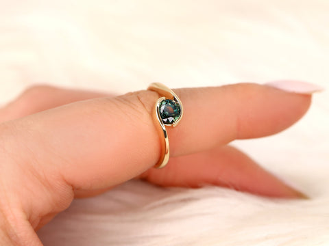 0.99ct Petite Vadim 14kt Gold Teal Sapphire Ring,Bypass Ring,Unique Sapphire Ring,Anniversary Gift,September Birthstone Ring,Gift For Her