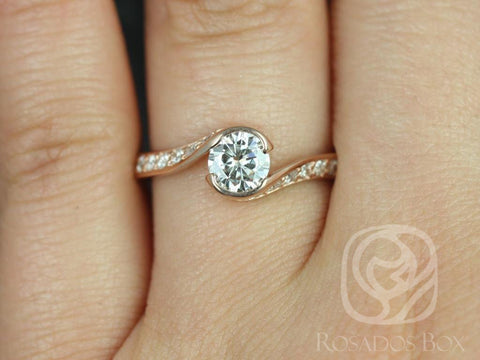 0.60ct Odala 5.5mm 14kt Gold Moissanite Diamonds Pave Bypass Twisted Round Engagement Ring - Rosados Box