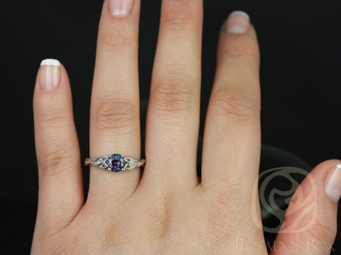 Cassidy 6mm 14kt Solid White Gold Alexandrite Dainty Celtic Love Knot Triquetra Unique Round Solitaire Engagement Ring - Rosados Box