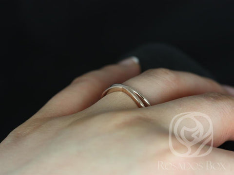 PLAIN Skinny Lima 14kt Infinity Criss Cross Ring - Rosados Box