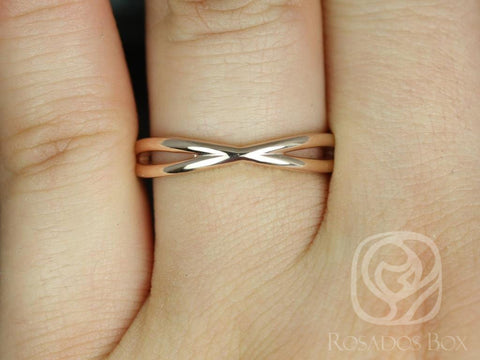 PLAIN Skinny Lima 14kt Infinity Criss Cross Ring - Rosados Box