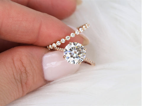 2.70ct Eloise 9mm & Petite Naomi 14kt Gold Moissanite Diamond Round Solitaire Accent Bridal Set
