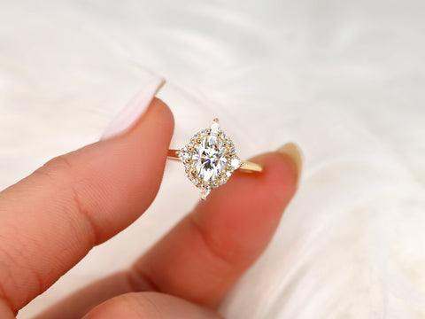 1.50cts Maris 8x6mm 14kt Gold Moissanite Diamond Unique Oval Halo Ring