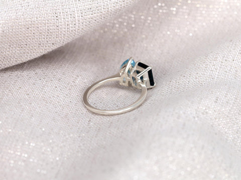 Gemini 8x6mm + 9x6mm 14kt Blue Topaz Toi Et Moi Ring,Two Stone Ring,Promise Ring,Anniversary Ring,Unique Topaz Ring,November Birthstone Ring