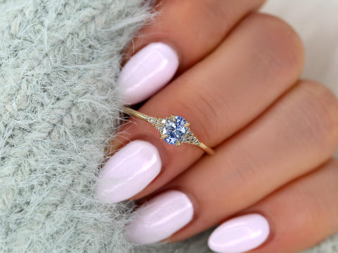 0.63ct Maddy 14kt Cornflower Sapphire Cluster Ring,Unique Sapphire Ring,Gift For Her,Anniversary Ring,September Birthstone,Birthday Gift