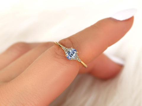 0.63ct Maddy 14kt Cornflower Sapphire Cluster Ring,Unique Sapphire Ring,Gift For Her,Anniversary Ring,September Birthstone,Birthday Gift