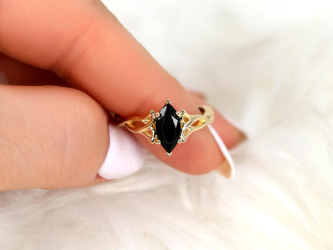 Mara 10x5mm 14kt Marquise Onyx Celtic Knot Ring,Unique Triquetra Ring,Marquise Engagement Ring,Marquise Crossover Ring,Anniversary Ring