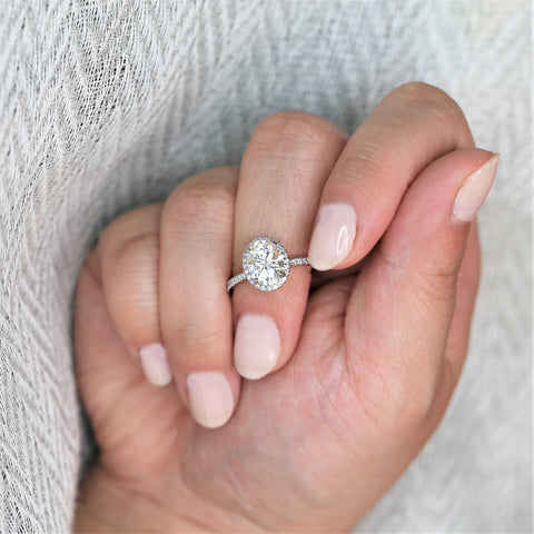 2ct Jessica 9x7mm 14kt Moissanite Diamonds Dainty Oval Halo Ring