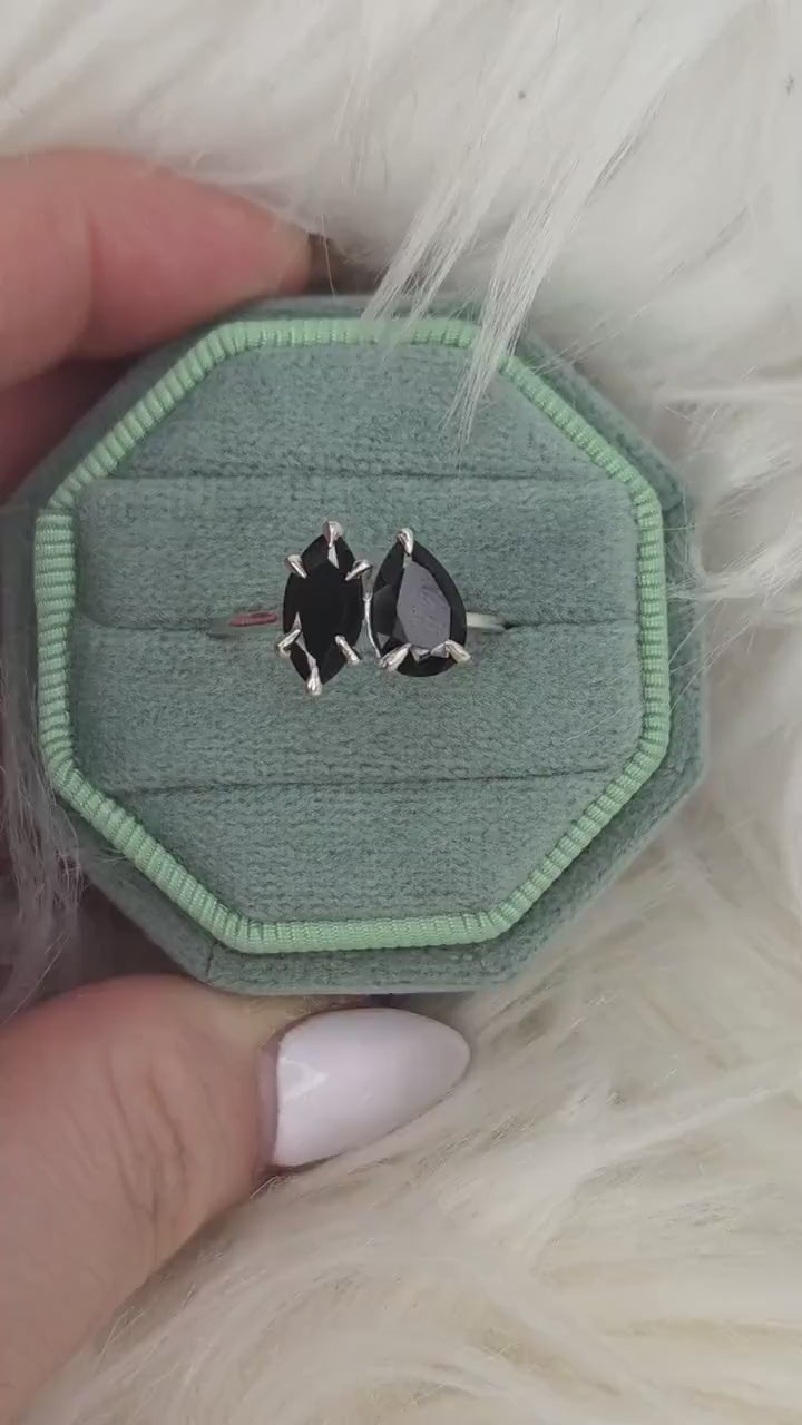 Zara 14kt Onyx Toi Et Moi Ring,Two Stone Ring,Promise Ring,Anniversary Ring,Unique Ring,Gift For Her,Unique Onyx Ring,Black Engagement Ring