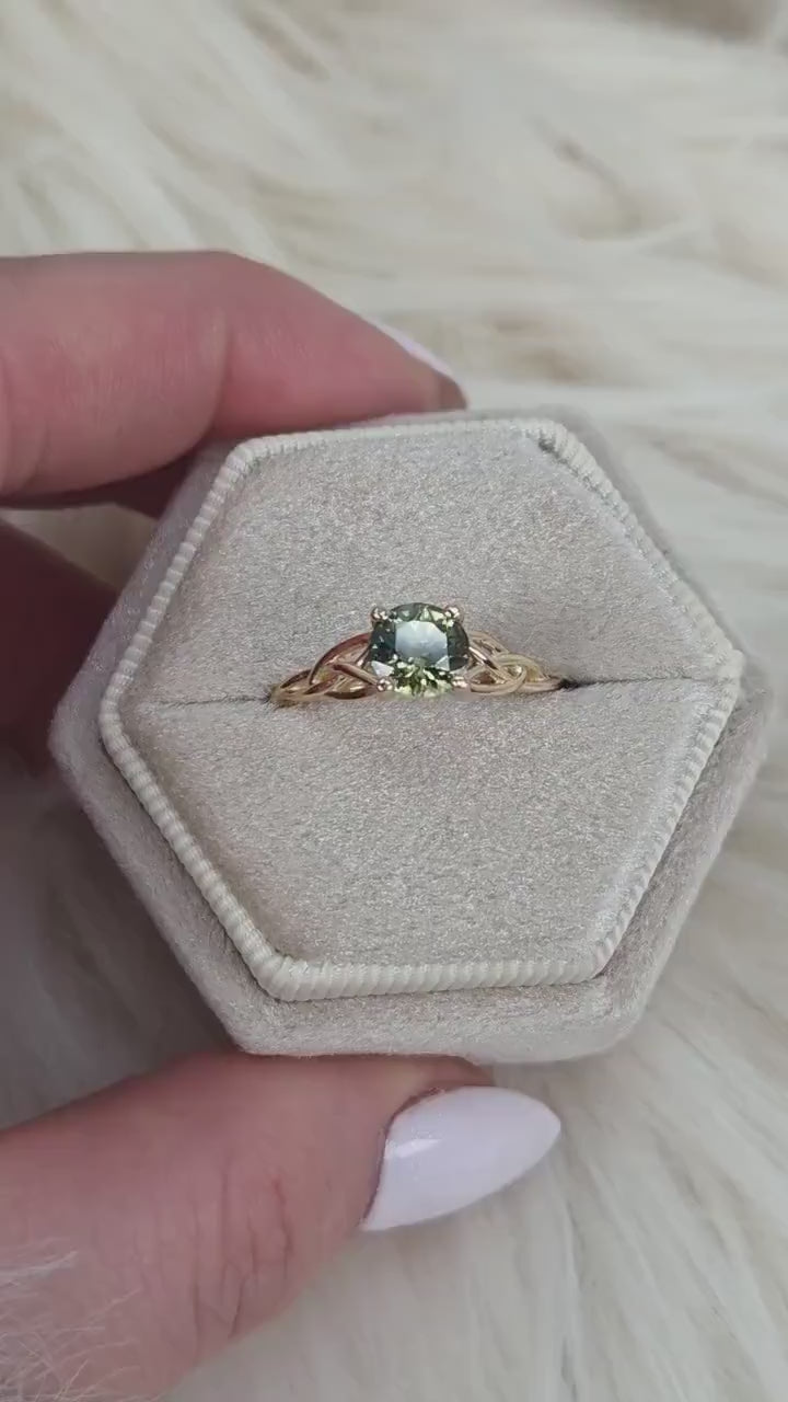 1.30ct Cassidy 14kt Green Tea Teal Sapphire Celtic Knot Ring,Triquetra Engagement Ring,Unique Sapphire Ring,Green Sapphire Ring,Ring for Her