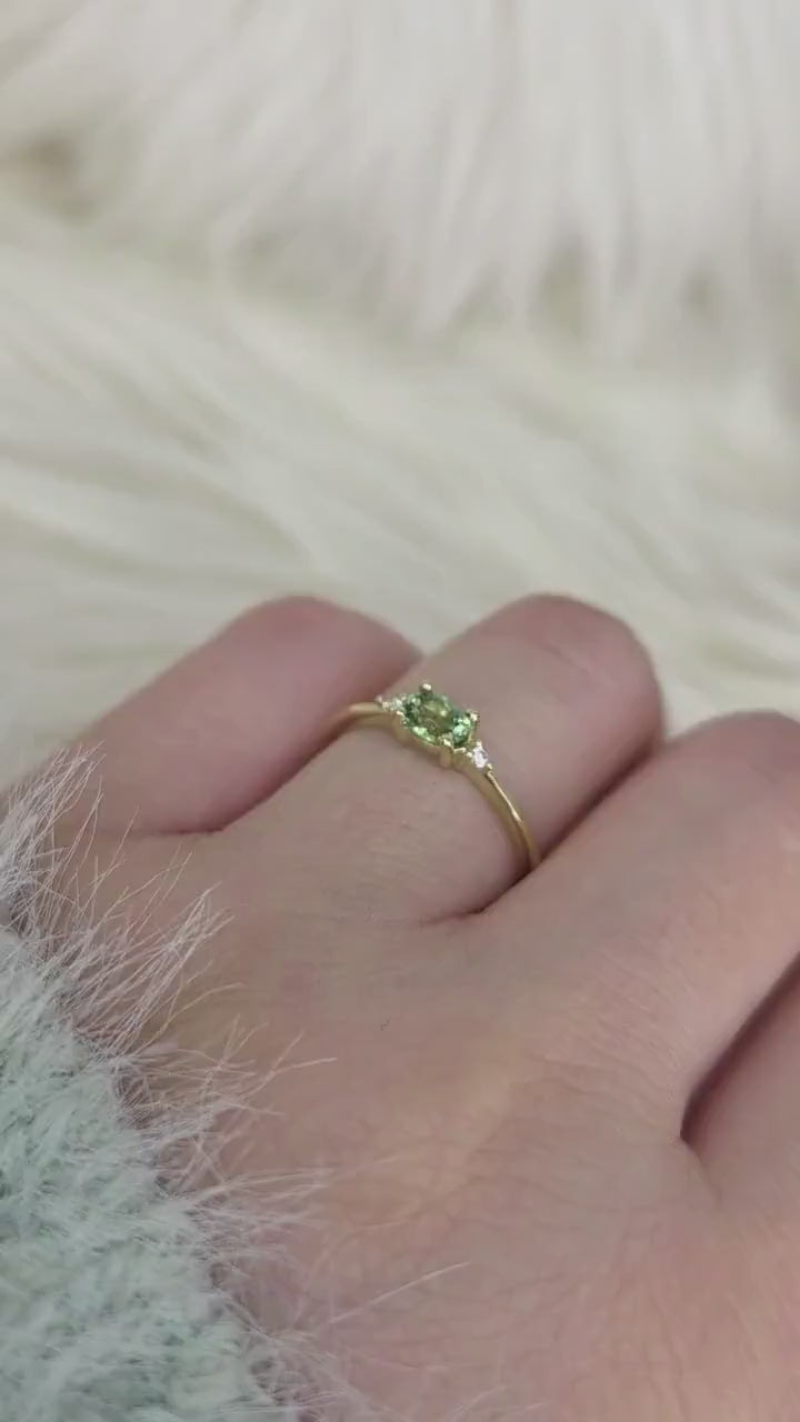 0.50ct Wren 14kt Green Sapphire Ring,Three Stone Sapphire Ring,Green Sapphire Trilogy Ring,Unique Ring,Birthday Gift,Anniversary Ring