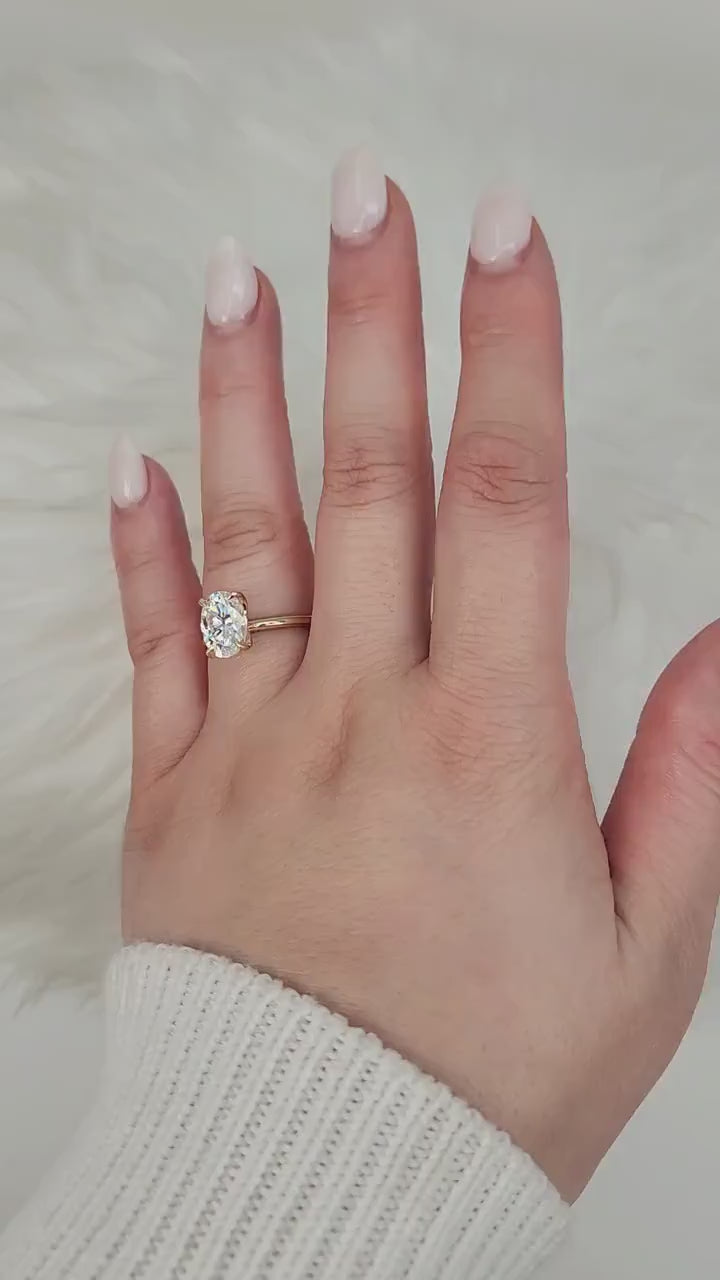2.50ct Phoebe 10x7mm 14kt Moissanite Unique Dainty Oval Solitaire Ring,Unique Oval Engagement Ring,Minimalist Oval Ring,Anniversary Gift