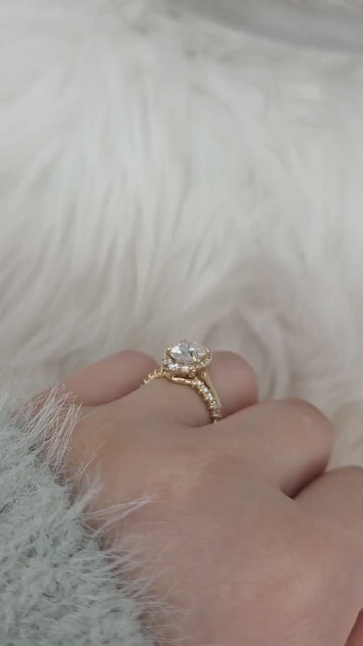 2ct Electra 9x7mm 14kt Moissanite Diamond Unique Halo Bridal Set,Shield Halo Ring Set,Oval Engagement Ring,Oval Wedding Ring Set