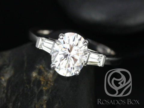 2cts Fannie 9x7mm 14kt Gold Moissanite Diamond Art Deco Baguette 3 Stone Engagement Ring,Minimalist Oval Ring,Unique Ring
