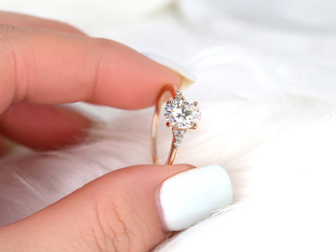 1.50ct Maddy 8x6mm 14kt Rose Gold NEO Moissanite Diamonds Dainty Oval 3 Stone Engagement Ring,Oval Cluster Ring