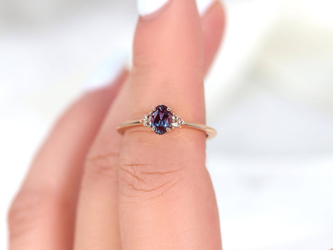 Ready to Ship Juniper 6x4mm 14kt Rose Gold Alexandrite Sapphire Dainty 3 Stone Stack Ring,Oval Cluster Ring,June Birthstone,Alexandrite Ring